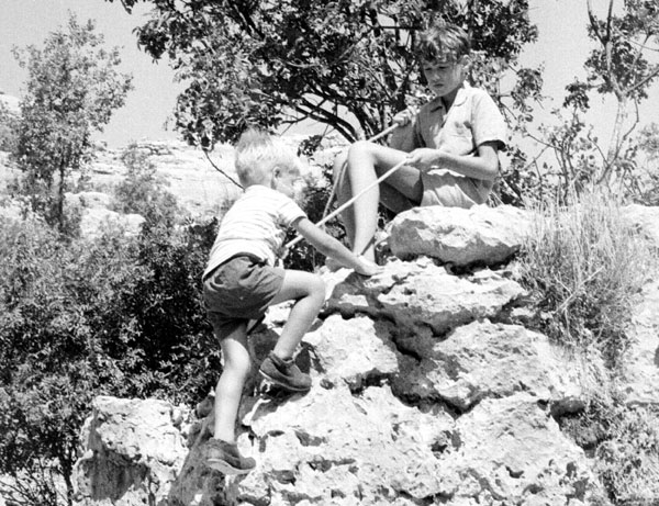 l3_JA_Climbing_BW0018