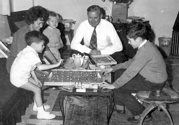 k9_PingFootball_Xmas